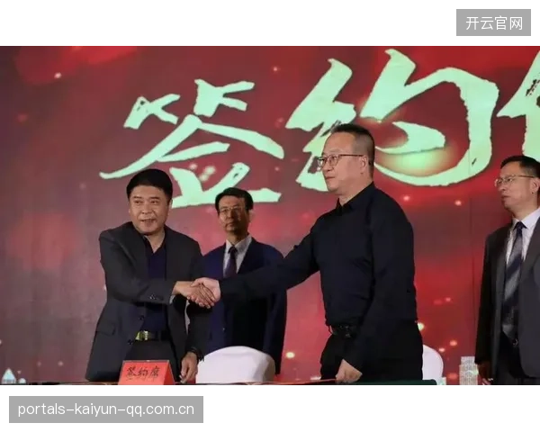 费耶诺德创新战术：模块化进攻体系助力传承与复制